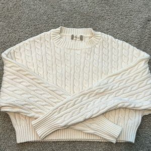 Altar’s State sweater size small